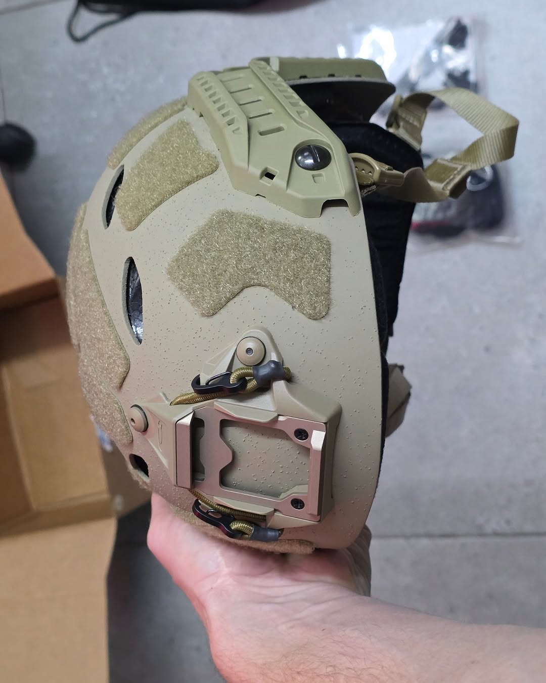 Ops-Core FAST SF Carbon Composite Helmet