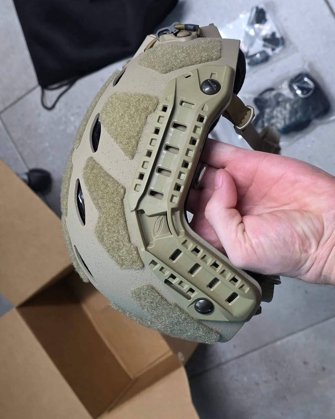 Ops-Core FAST SF Carbon Composite Helmet