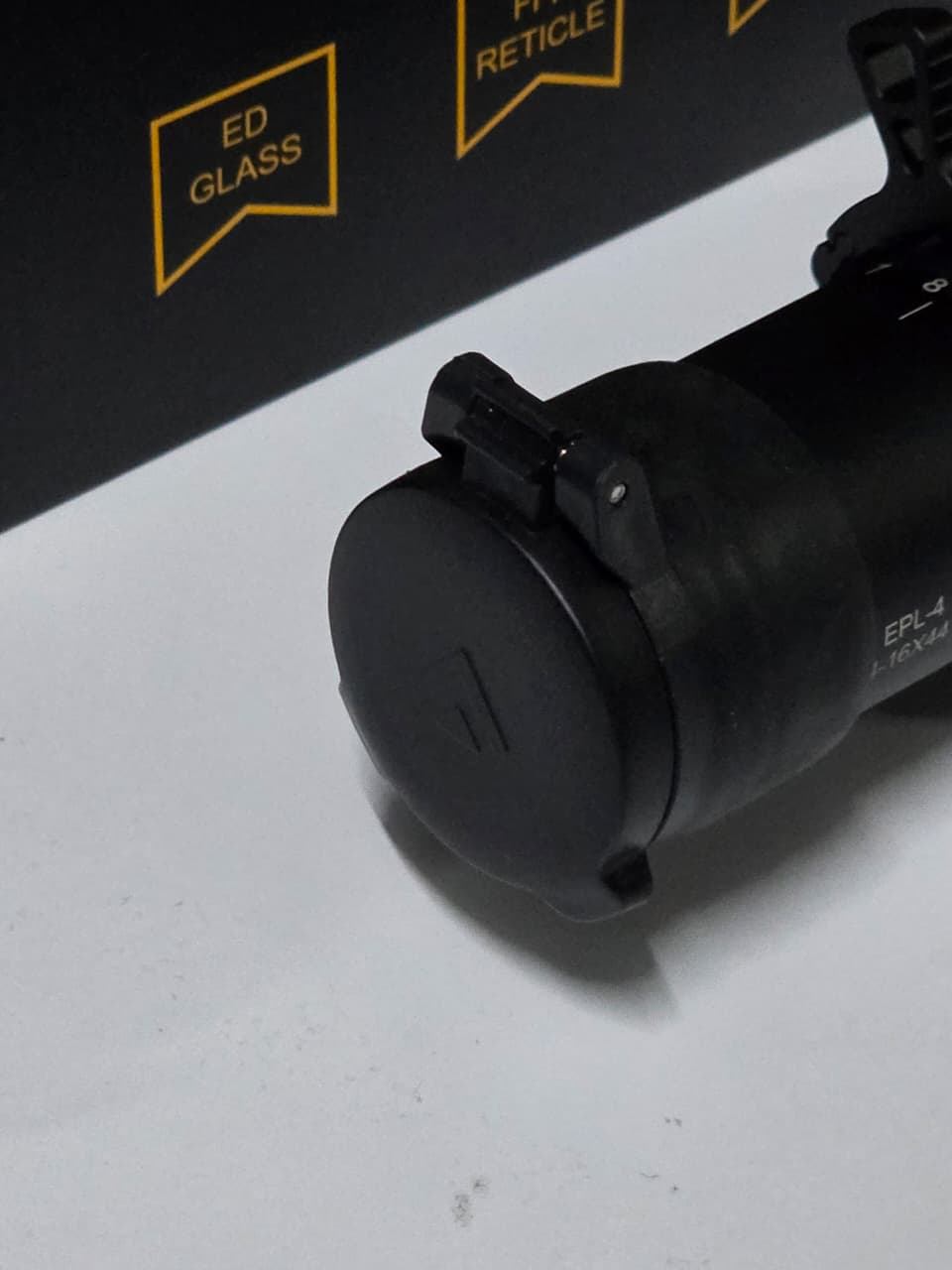 Arken Optics EPL4 4-16x44 FFP MIL VHR, with extras